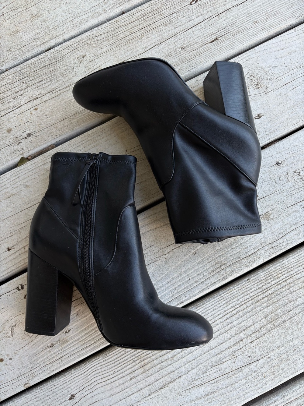 Rebecca Minkoff Bryce Women's Ankle Booties - 9.5